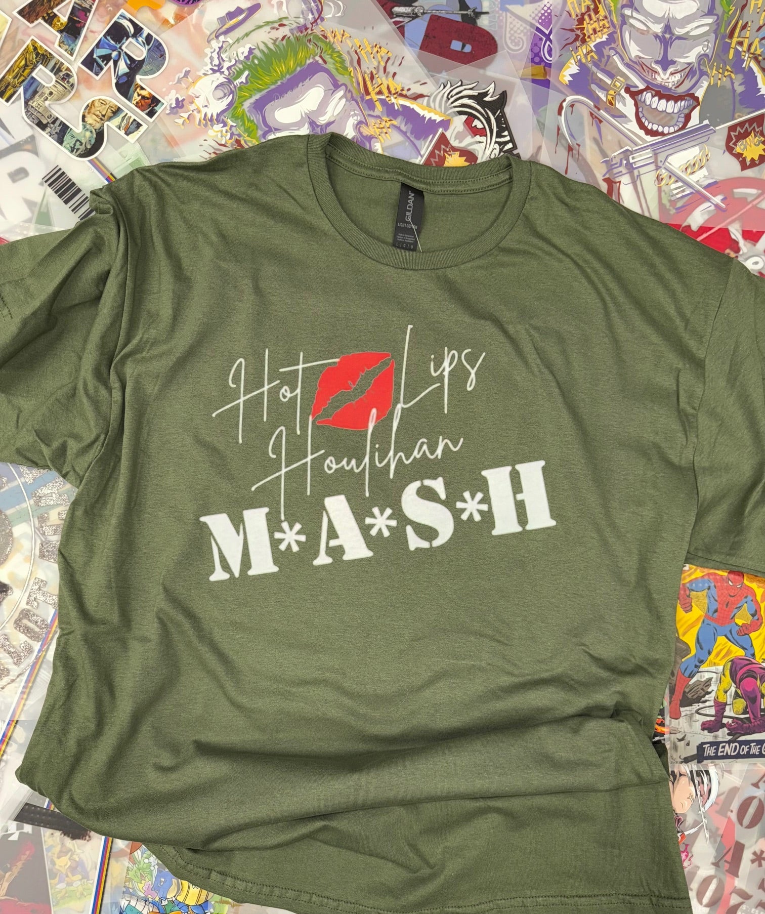 MASH HOT LIPS HOULIHAN GREEN T SHIRT