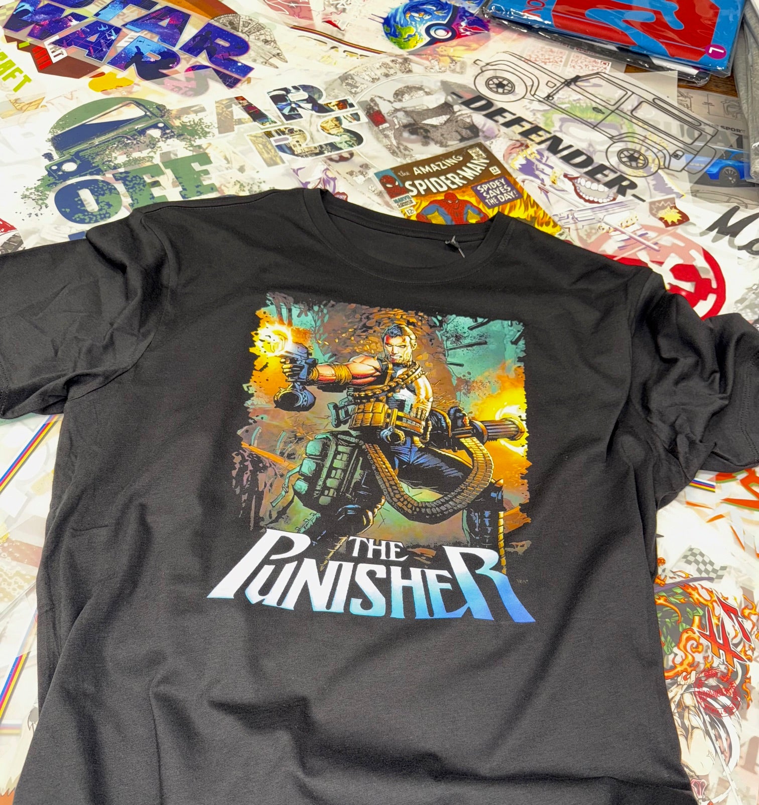 PUNISHER COMIC BOOK STYLE BLACK T SHIRT