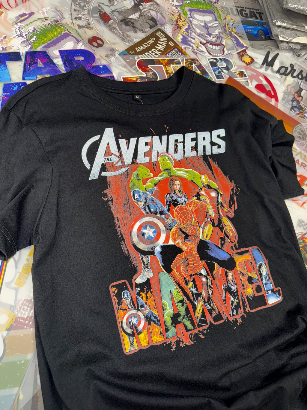 MARVEL AVENGERS BLACK T SHIRT