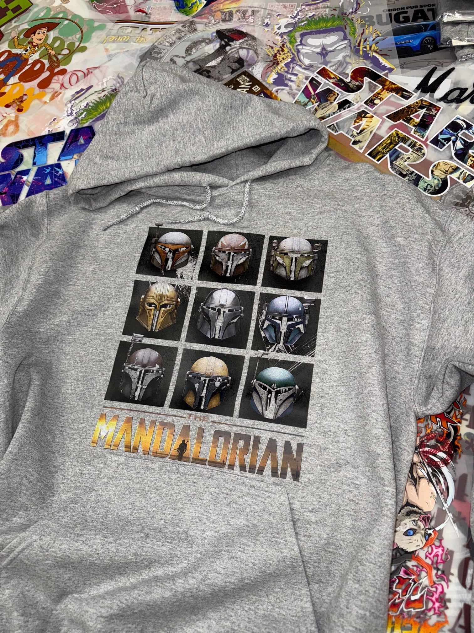 STAR WARS MANDALORIAN GREY HOODIE