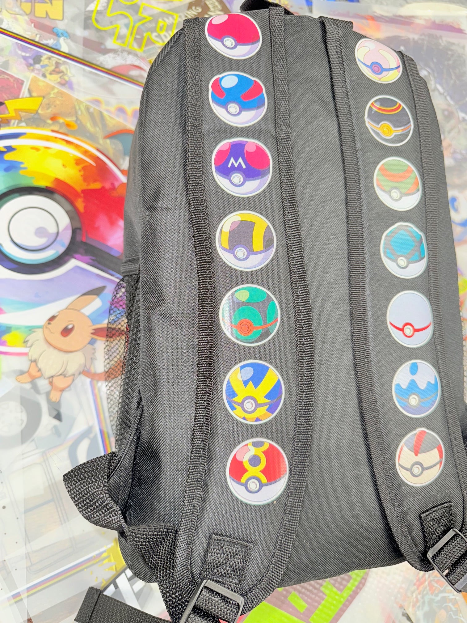 POKEMON CLASSIC RED AND WHITE BACKPACK