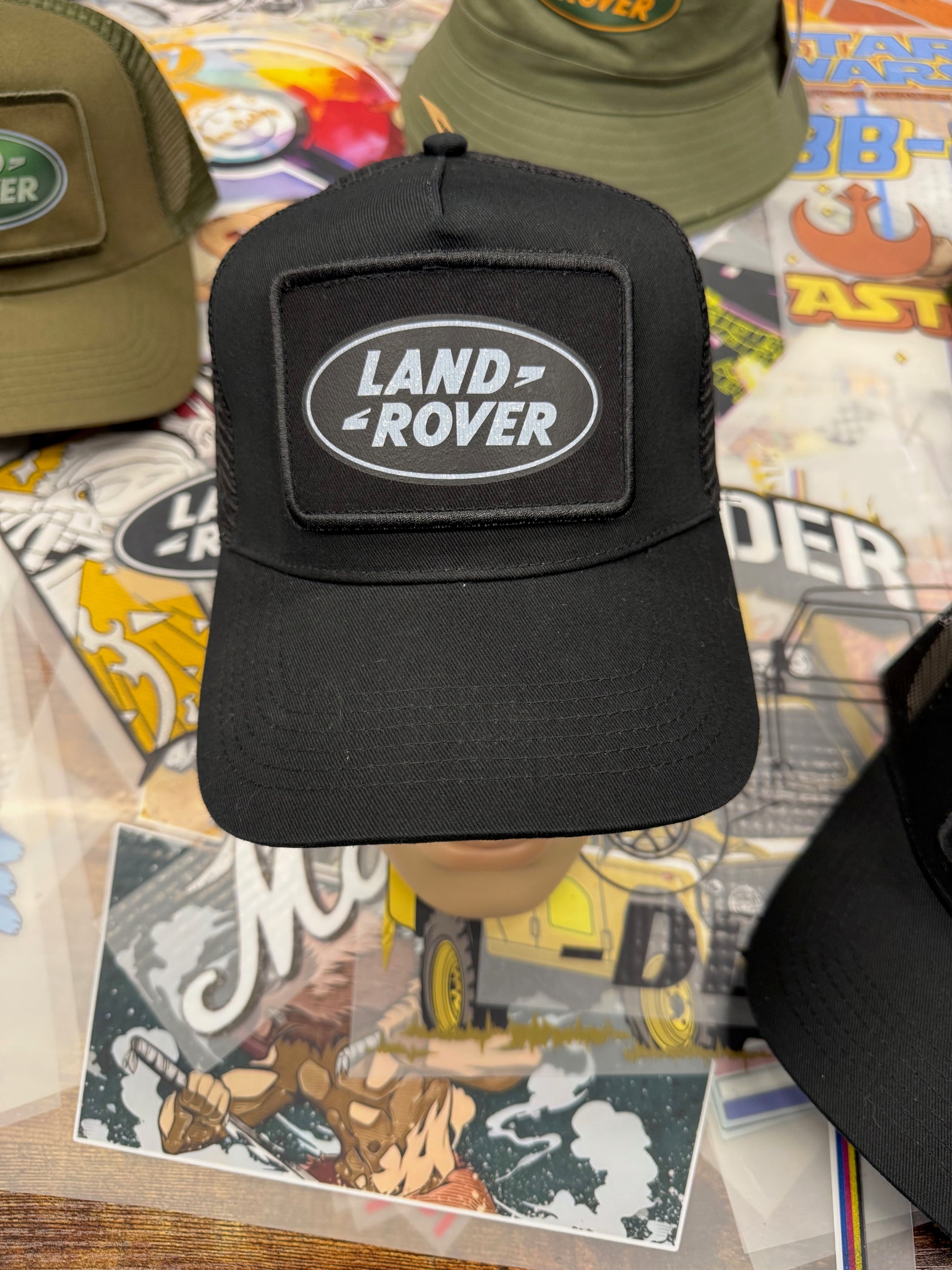 LANDROVER BLACK TRUCKERS CAP