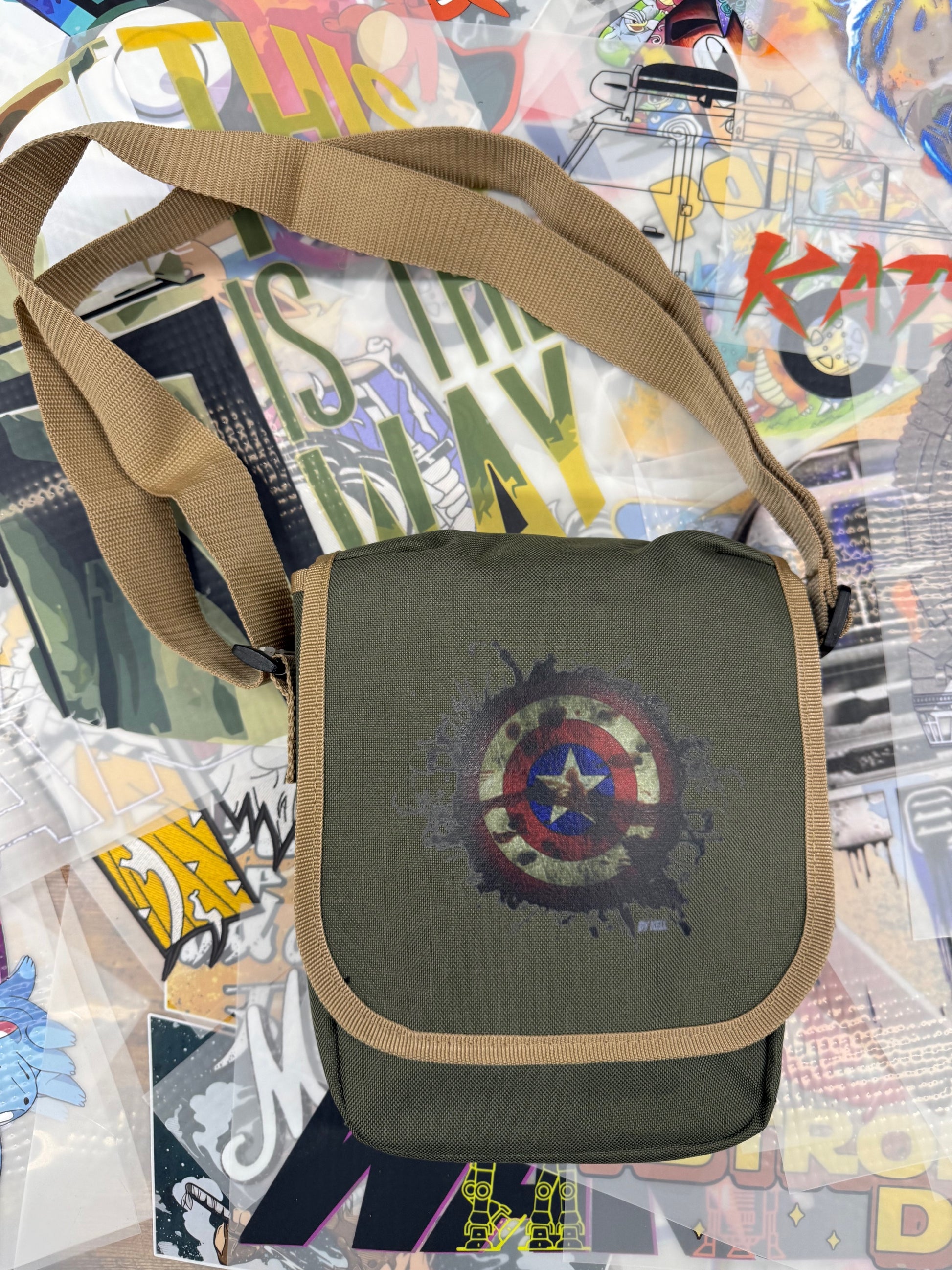 CAPTAIN MARVEL GREEN MESSENGER BAG