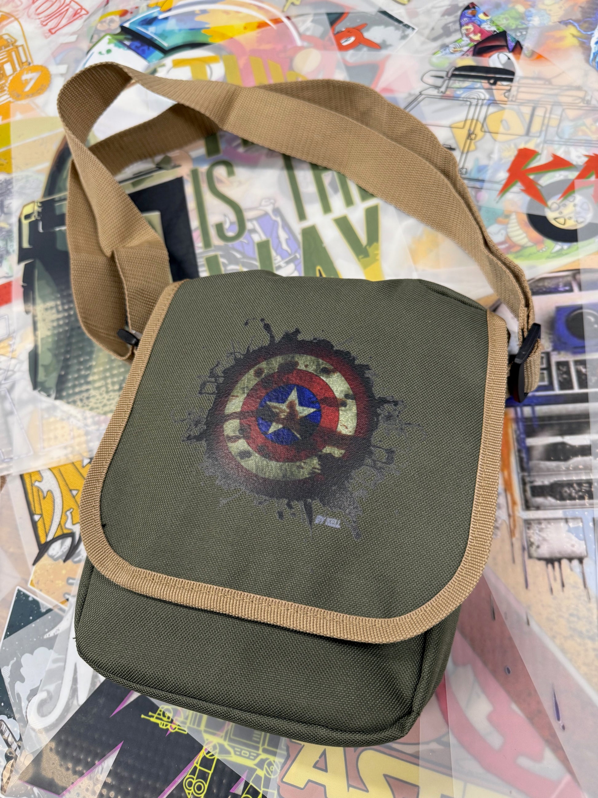 CAPTAIN MARVEL GREEN MESSENGER BAG
