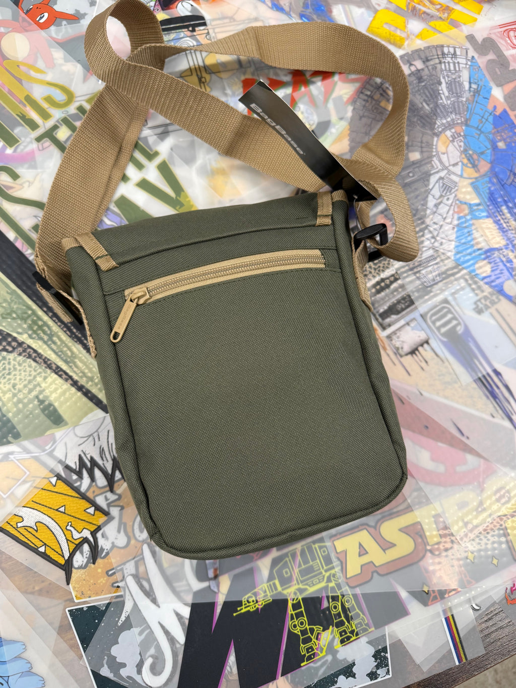 CAPTAIN MARVEL GREEN MESSENGER BAG