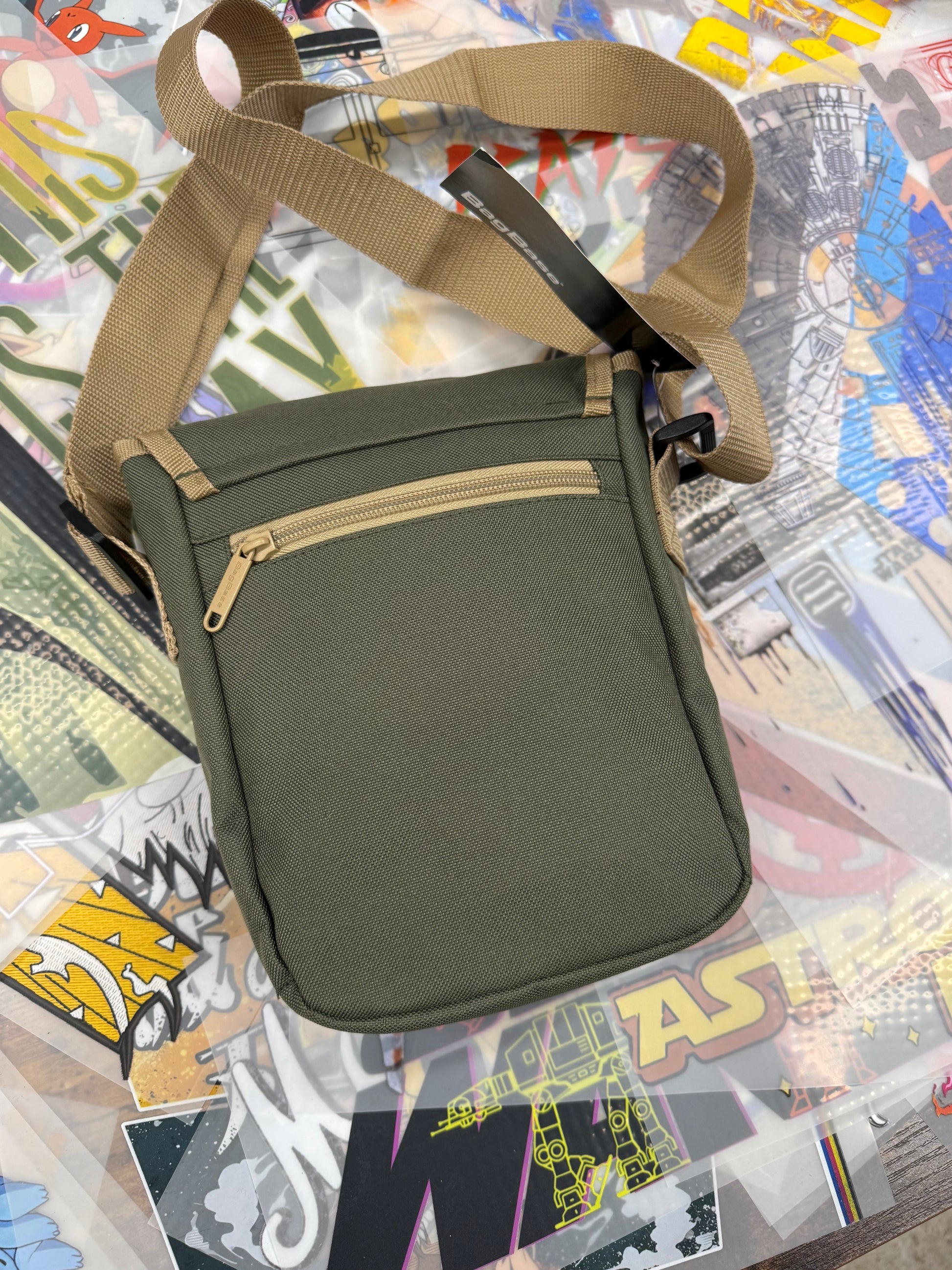 CAPTAIN MARVEL GREEN MESSENGER BAG